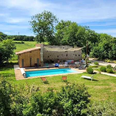 Campagne Famille 15 Pers Piscine Chauffee Jeux Enfants Petanque Holiday home
