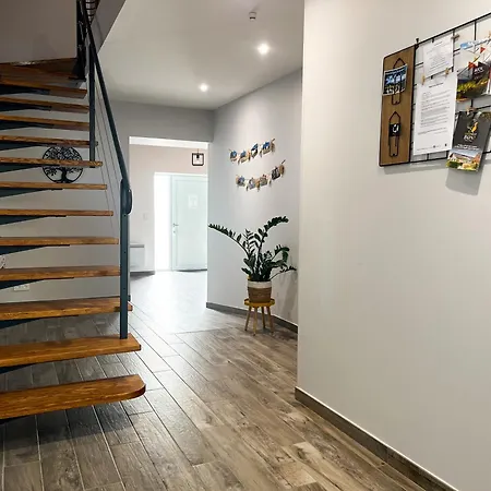 Campagne Famille 15 Pers Piscine Chauffee Jeux Enfants Petanque Tatil Evi Saint-Sauvy