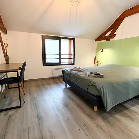 Campagne Famille 15 Pers Piscine Chauffee Jeux Enfants Petanque Tatil Evi