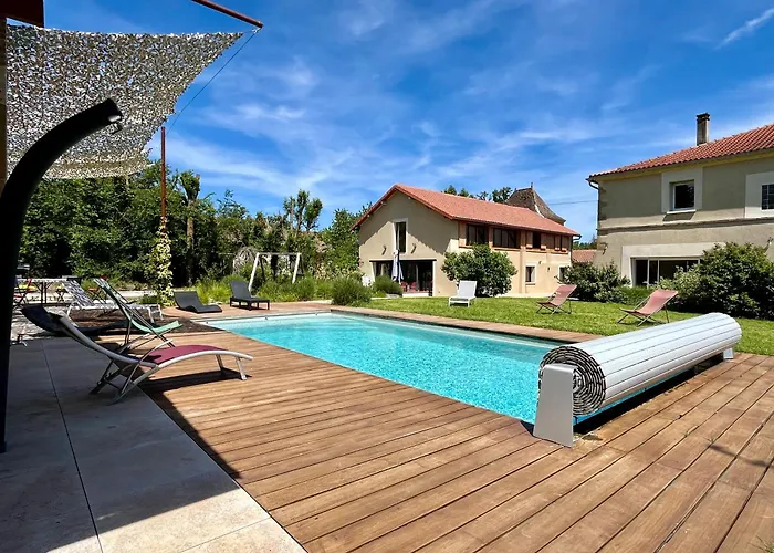 펜션 Campagne Famille 15 Pers Piscine Chauffee Jeux Enfants Petanque Saint-Sauvy
